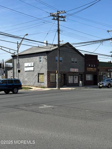 8 Main Street, Eatontown, NJ 07724