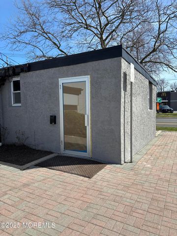 8 Main Street, Eatontown, NJ 07724