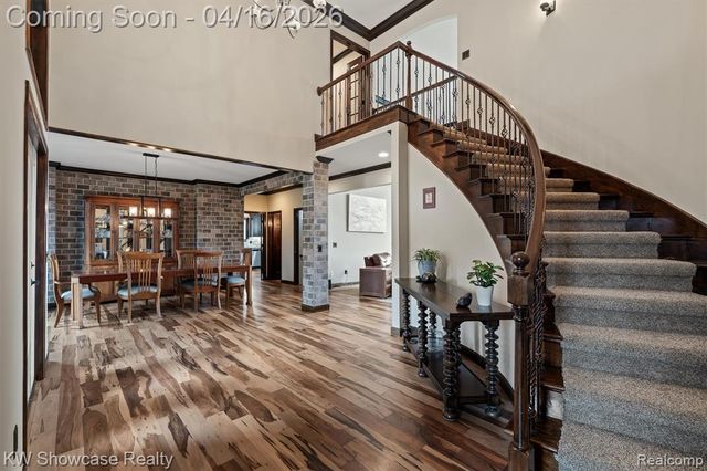 8315 E Allen Road, Fenton, MI 48430