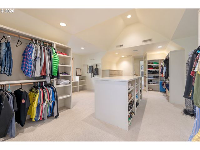 2630 ONYX St, Eugene, OR 97403