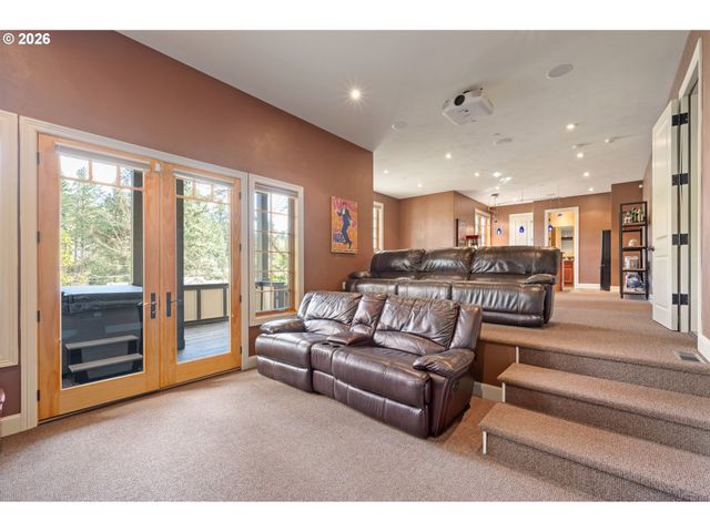 2630 ONYX St, Eugene, OR 97403