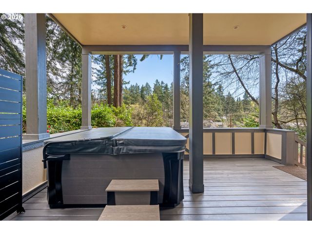 2630 ONYX St, Eugene, OR 97403