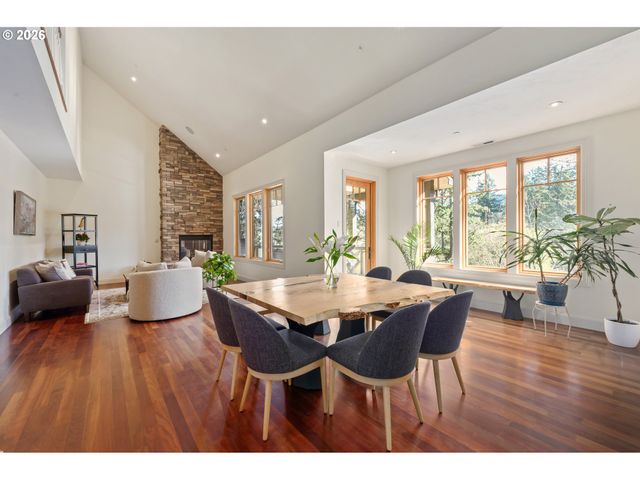 2630 ONYX St, Eugene, OR 97403