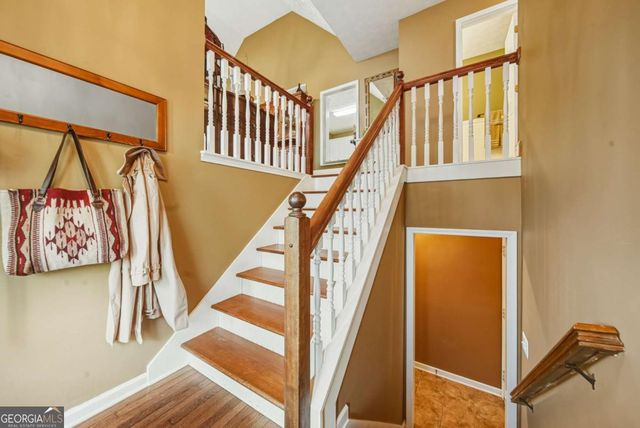 141 N Springs Drive, Acworth, GA 30101