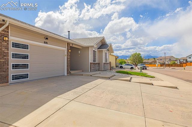 8191 Barn Swallow Grove, Colorado Springs, CO 80925