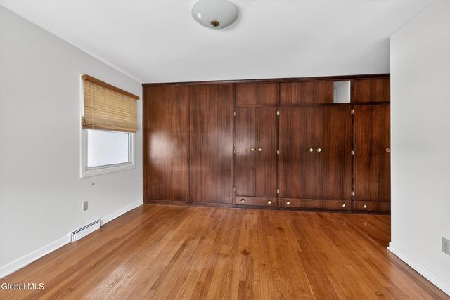 10 Campus View Drive, Colonie, NY 12211