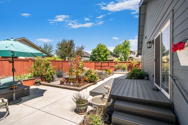 21238 Darby Court, Bend, OR 97702