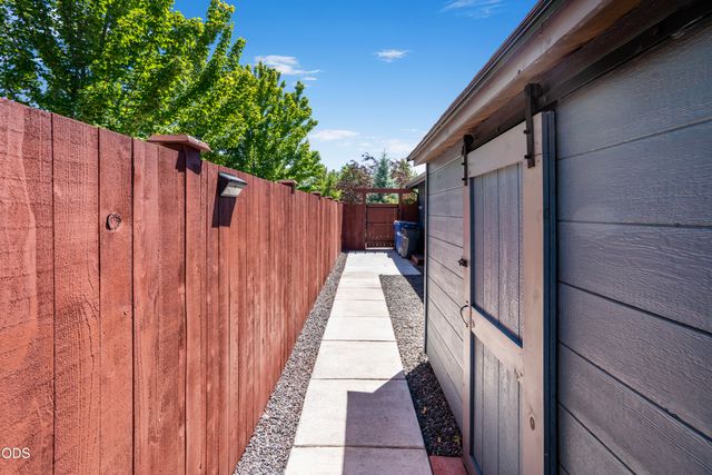 21238 Darby Court, Bend, OR 97702