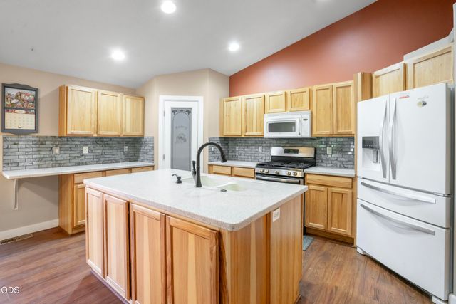 21238 Darby Court, Bend, OR 97702