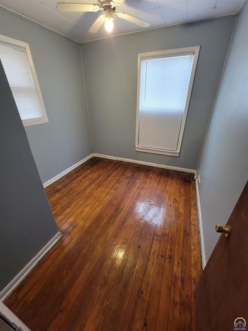 1335 SW Lincoln ST, Topeka, KS 66604