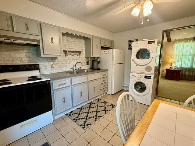 1083 Sams Way # 1, Goodview, VA 24095