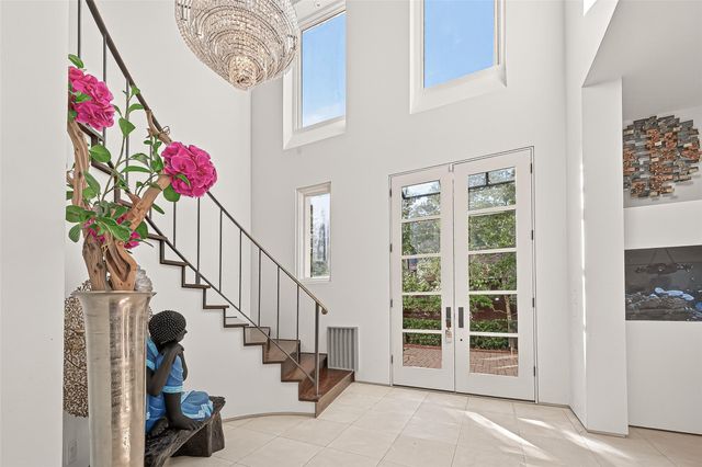 6005 Inwood Drive A, Houston, TX 77057