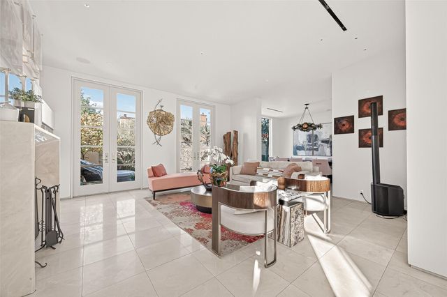 6005 Inwood Drive A, Houston, TX 77057