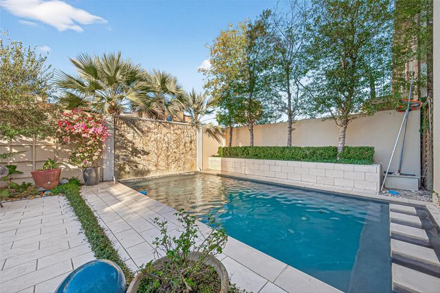 6005 Inwood Drive A, Houston, TX 77057