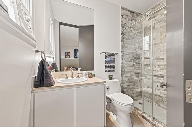 6005 Inwood Drive A, Houston, TX 77057