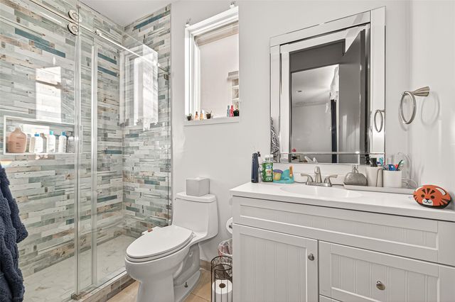 6005 Inwood Drive A, Houston, TX 77057