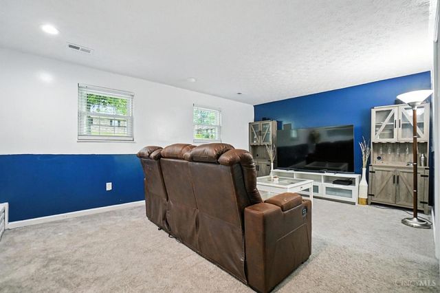 1 Pinehurst Court, Fairfield, OH 45014