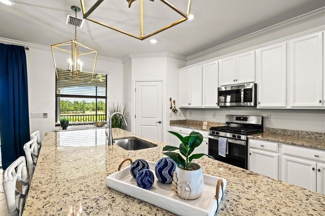 6005 WORSHAM LANE 103, Bradenton, FL 34211