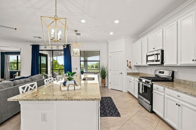 6005 WORSHAM LANE 103, Bradenton, FL 34211