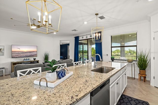 6005 WORSHAM LANE 103, Bradenton, FL 34211