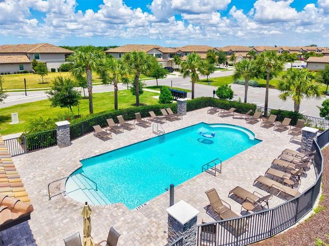 6005 WORSHAM LANE 103, Bradenton, FL 34211