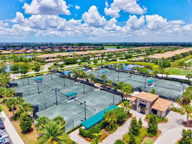 6005 WORSHAM LANE 103, Bradenton, FL 34211