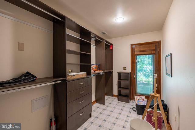 1709 POINT NO POINT DR, Annapolis, MD 21401