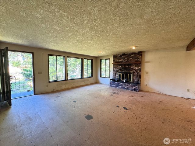 2139 Seabreeze Place, Port Angeles, WA 98363