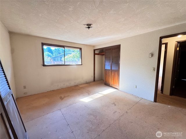 2139 Seabreeze Place, Port Angeles, WA 98363