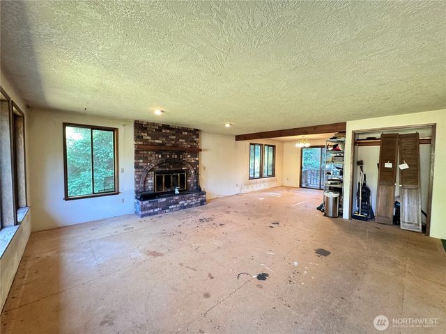 2139 Seabreeze Place, Port Angeles, WA 98363