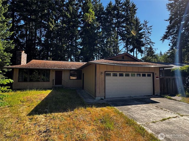 2139 Seabreeze Place, Port Angeles, WA 98363