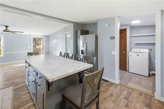 17009 Mt Olive Ave, Windsor, VA 23487