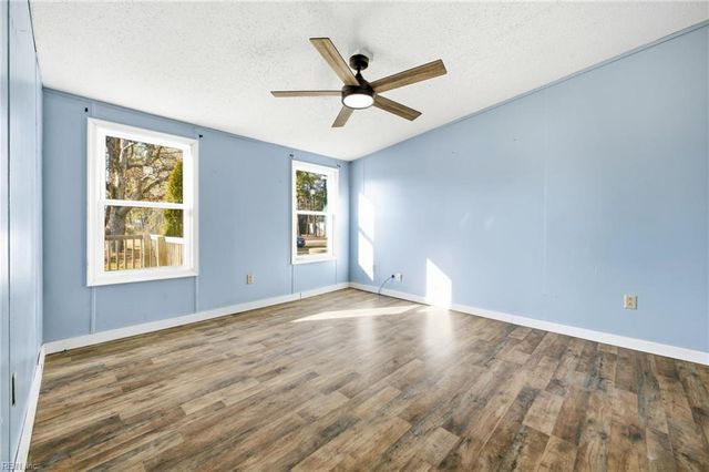 17009 Mt Olive Ave, Windsor, VA 23487