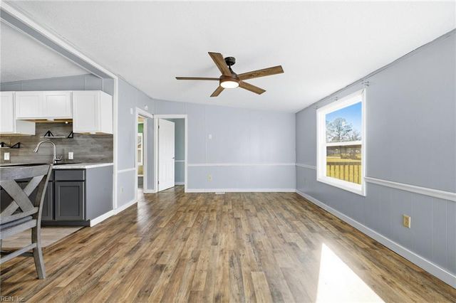 17009 Mt Olive Ave, Windsor, VA 23487