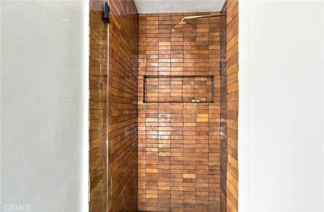 10108 Columbus, Mission Hills (san Fernando), CA 91345