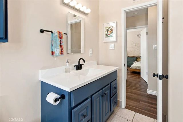 10108 Columbus, Mission Hills (san Fernando), CA 91345