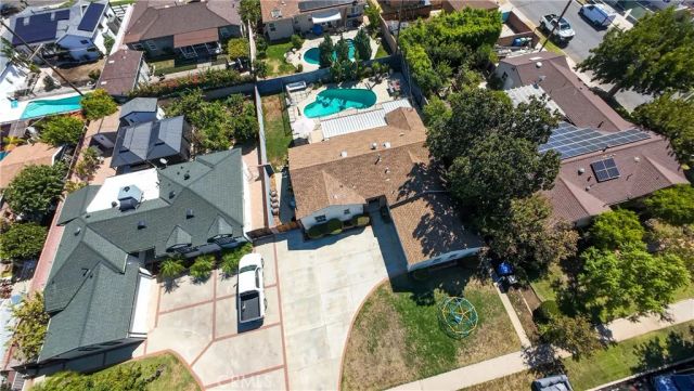 10108 Columbus, Mission Hills (san Fernando), CA 91345