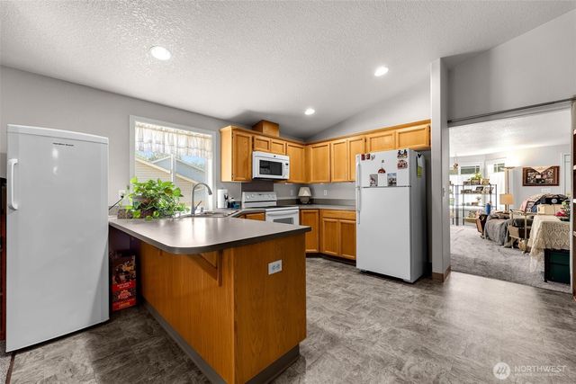 214 SE 11th Circle, Battle Ground, WA 98604