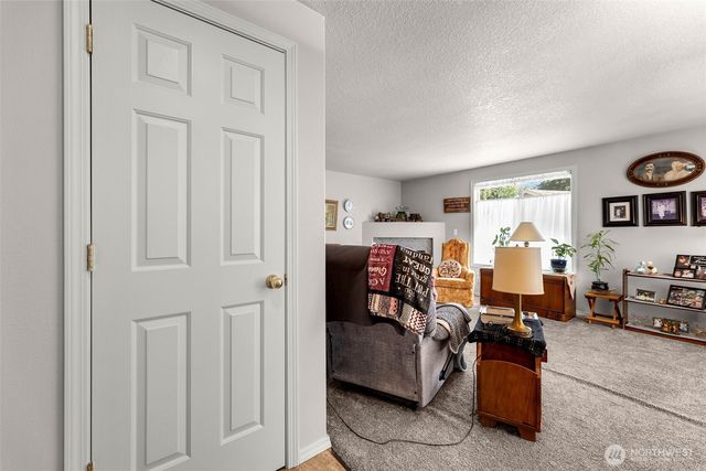 214 SE 11th Circle, Battle Ground, WA 98604