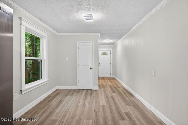 1662 Hollywood Boulevard, Biloxi, MS 39531