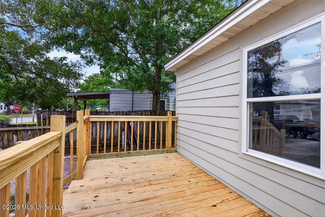 1662 Hollywood Boulevard, Biloxi, MS 39531