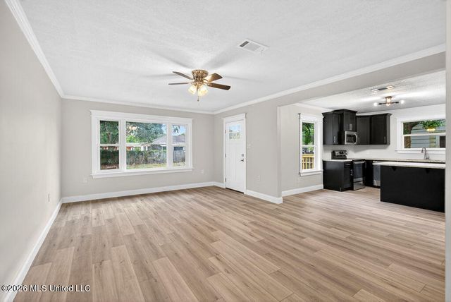 1662 Hollywood Boulevard, Biloxi, MS 39531