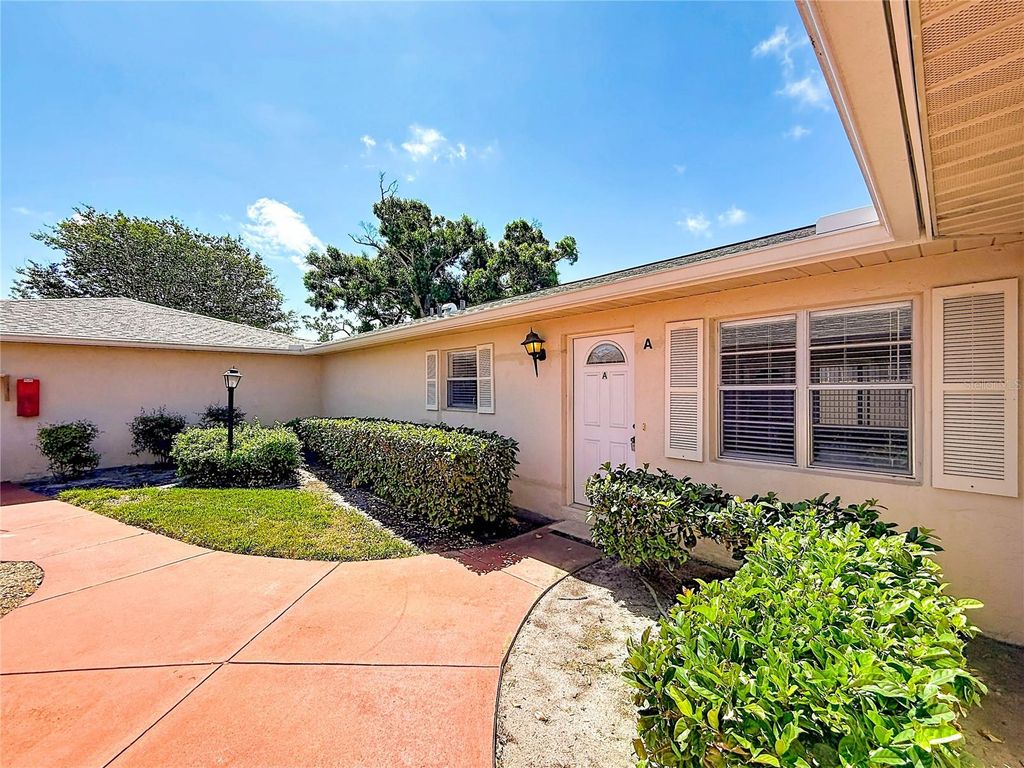 2188 CORINNE COURT S A, St Petersburg, FL 33712