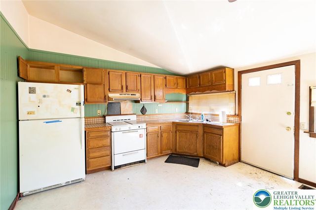 928 West Berwick Street, Easton, PA 18042