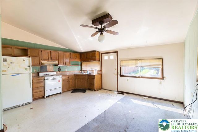 928 West Berwick Street, Easton, PA 18042