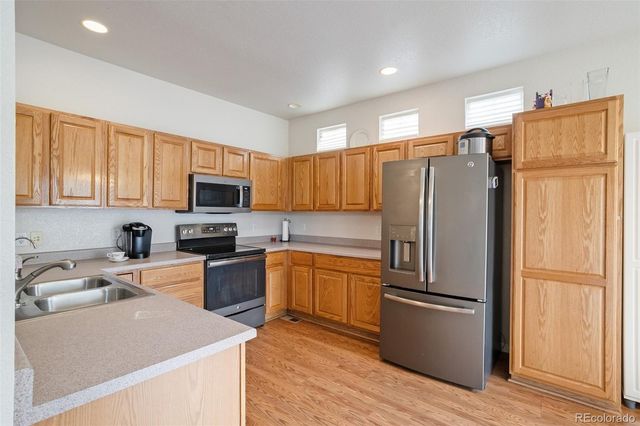 2552 S Troy Court, Aurora, CO 80014
