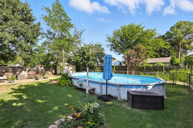 1401 Monaco Drive, Lewisville, TX 75067