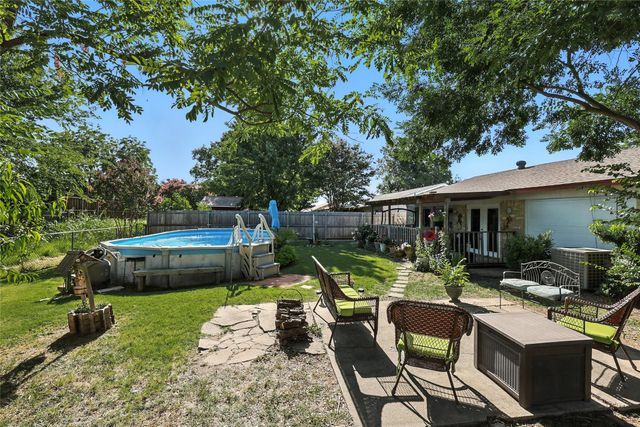 1401 Monaco Drive, Lewisville, TX 75067