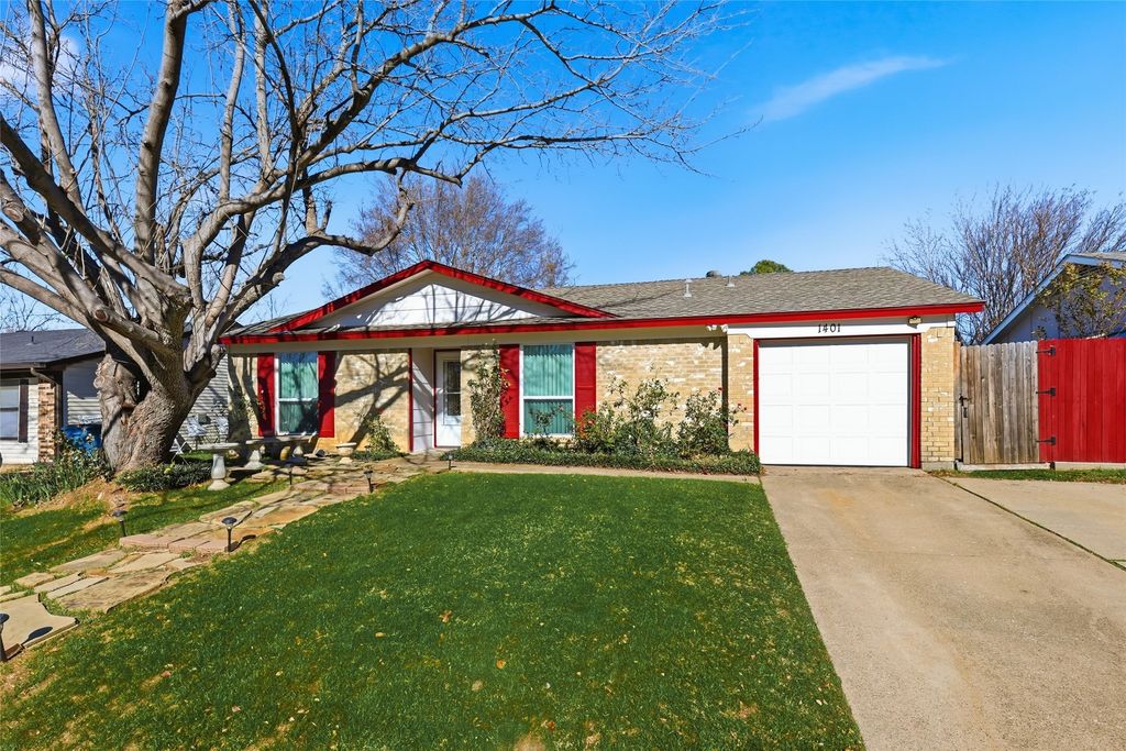 1401 Monaco Drive, Lewisville, TX 75067