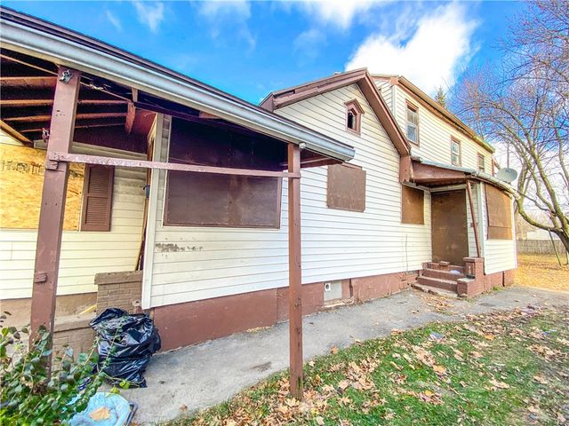 282 Parkway, Rochester, NY 14608